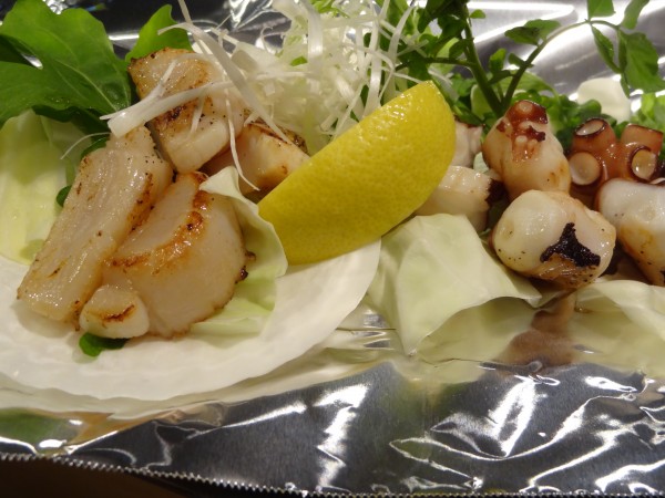 プリップリのタコとホタテ